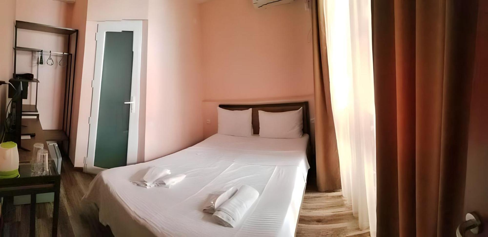 Diuma Hotel Tbilisi Exterior photo